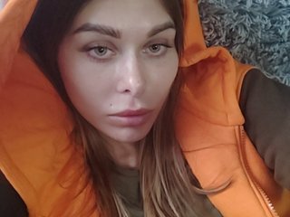 Fotky RoxaneOBloom Hey guys!:) Goal- #Dance #hot #pvt #c2c #fetish #feet #roleplay Tip to add at friendlist and for requests!