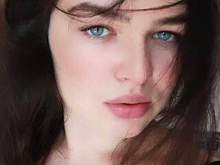 Erotický videochat Roxi2rr