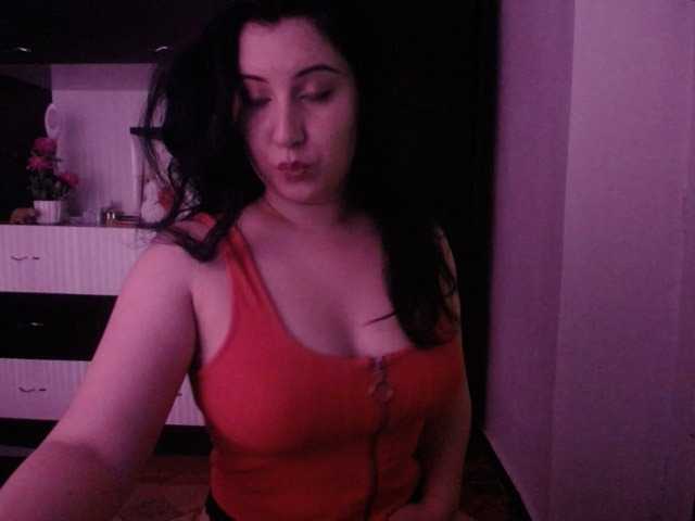 Fotky roxy4u #privat#naked#brunete#hot#dance