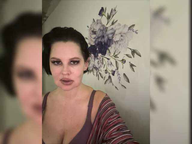 Vysílací screenshoty RoyalBreasts