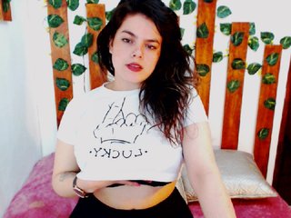 Fotky RussCurley Kinky Monday♥ Torture me with vibrations! #daddysgirl #cum #teen #natural #cute #c2c #pvt #curvy #lovense #latina #lush #domi #anal #bigboobs #oil #toys #ohmibod