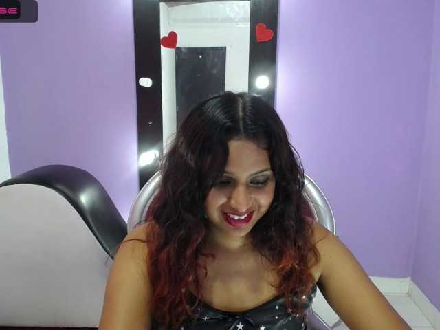 Fotky sabrina-smith :hot Naughty girl wants to play with her pussy :horny :love :love