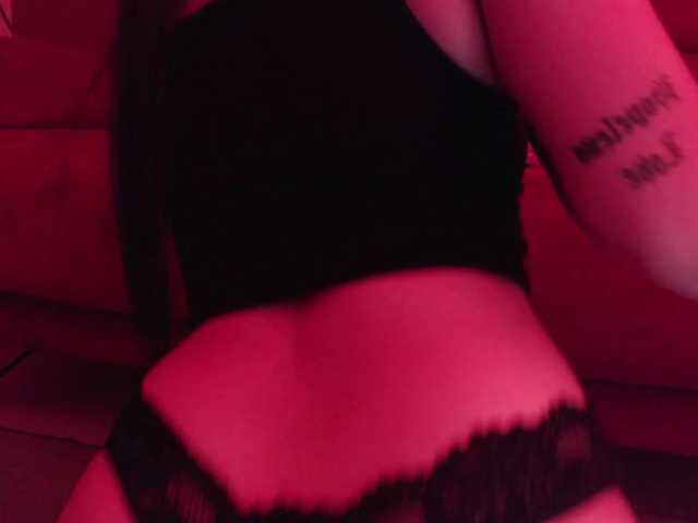 Fotky SabrinaBennet Let's have some anal fun this weekend❤ PVT Allow ❤ Spread ass 99 tkns ❤ Anal Show at goal 883 tkns