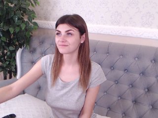 Fotky SabrinaMill hello guys)))you like mee 111) feet 33) ass 66) tits 133) goal 3333