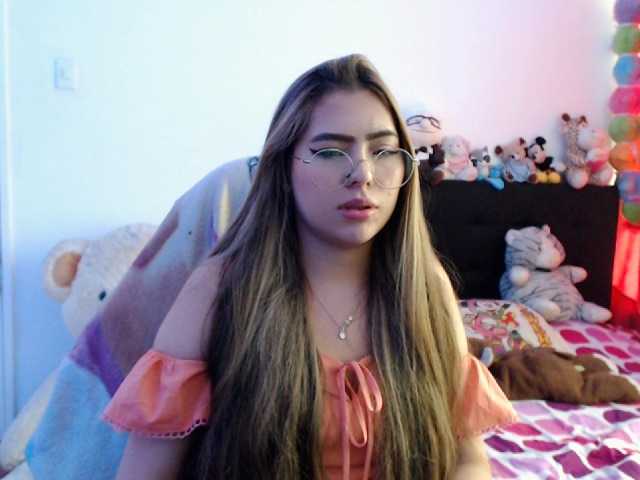 Fotky sabrinna-l Meet my show Boys #latina #cum #boobs #smile #shy #kpop #anime #videogames #lesbian♥