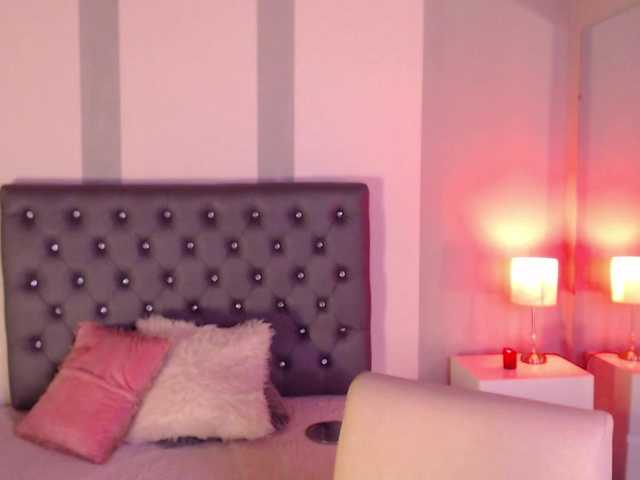 Vysílací screenshoty SamantaBrown