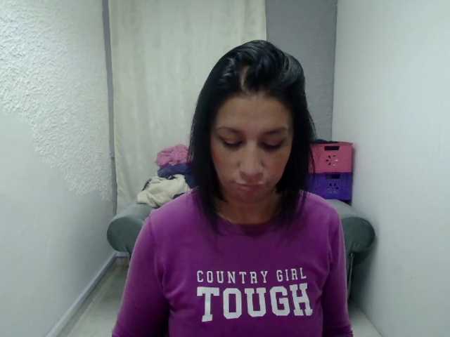 Vysílací screenshoty samantahilton