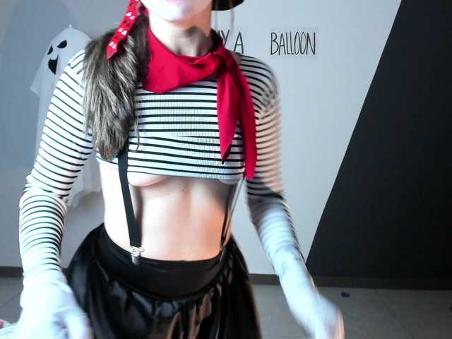 Vysílací screenshoty SamantaMoore
