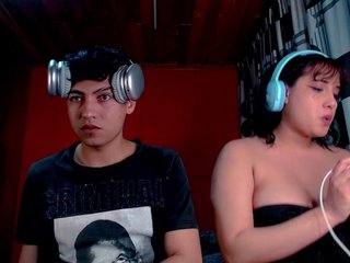 Erotický videochat SammiAndSoffi