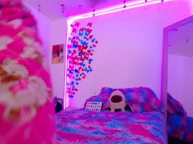 Vysílací screenshoty Sammyviolet