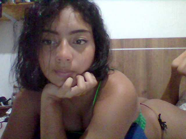 Fotky SamSaenz420 Hi, nice day. come have a nice time with this girl