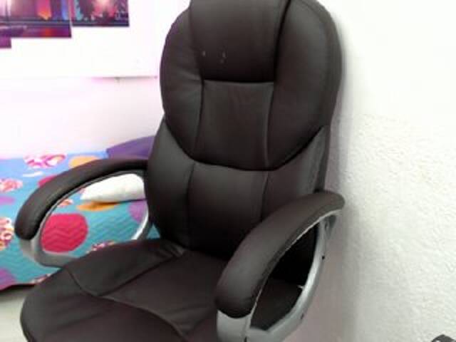 Vysílací screenshoty SamyThomson