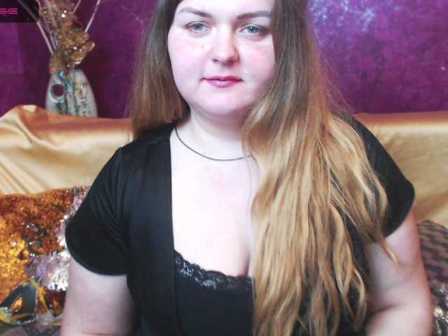 Fotky Sandy-Faye Hello) im new here) Lets have fun show) Lovense my pussy