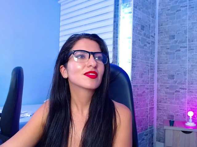 Fotky ScarletWhite Sexy teacher would like to split her wet pussy, "Make me cum on your cock" /Squirting show AT GOAL, enjoy with me daddy ♥