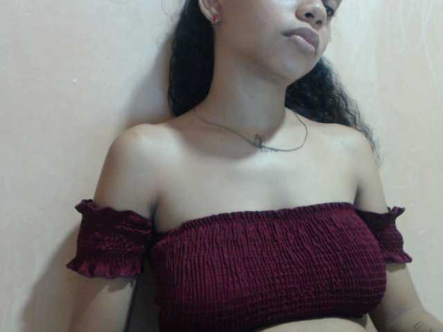 Vysílací screenshoty serenaafoxx