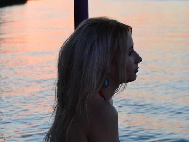 Fotografie profilu Ellie_13