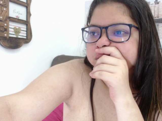 Vysílací screenshoty sexy-curvy