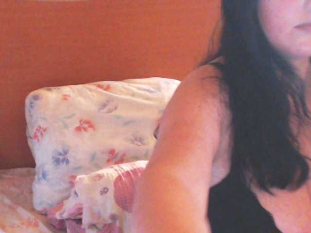 Vysílací screenshoty SexyHotEmma