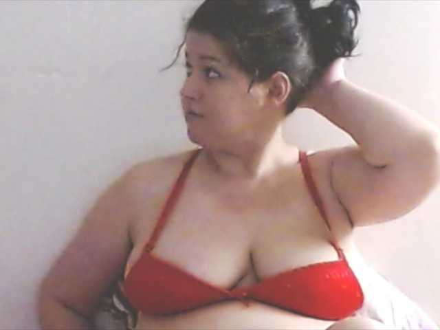 Vysílací screenshoty SexyHotEmma