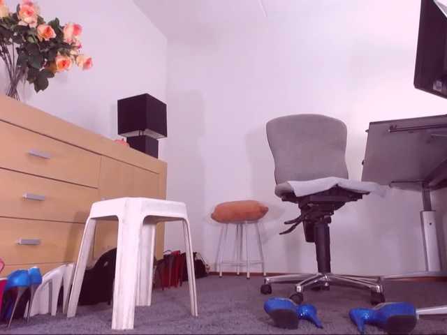 Vysílací screenshoty SexyLegs