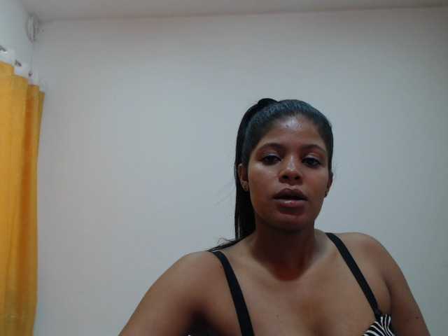 Fotky sexymulatax9 chica atrevida y caliente de placer