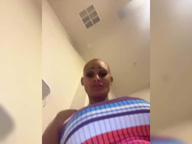 Vysílací screenshoty sexyred14343