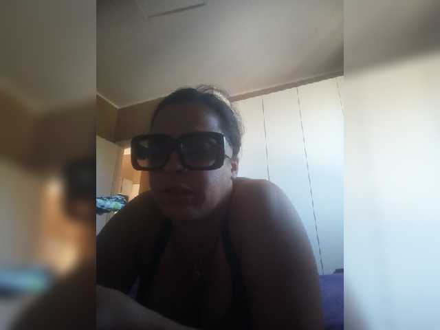 Vysílací screenshoty sexysexy345
