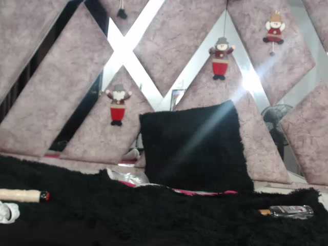 Vysílací screenshoty ShantalWhite