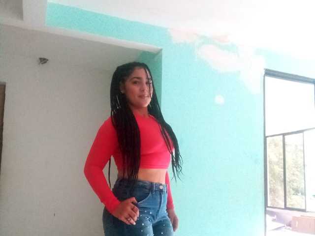 Fotografie profilu Sharlotte-C