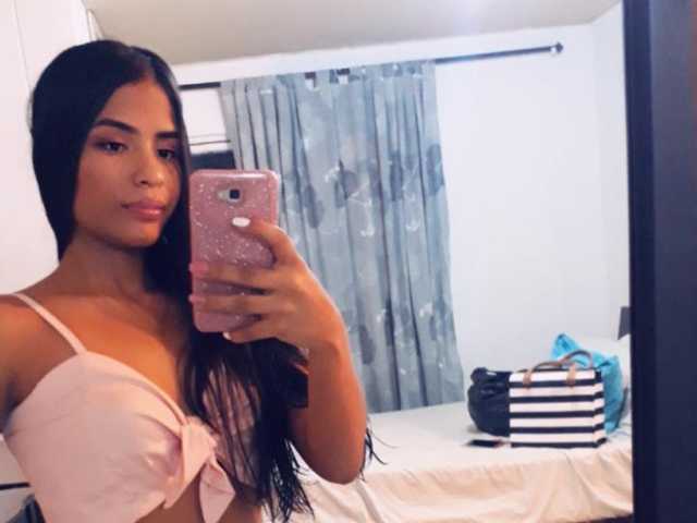 Fotografie profilu Shay-mitchell