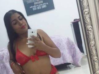 Erotický videochat SheeylaRoee