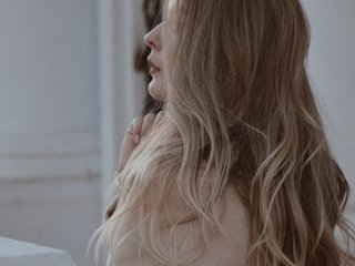 Erotický videochat Shelyne-Monique