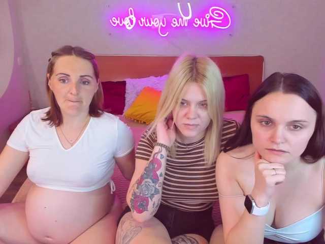 Vysílací screenshoty SixNipples
