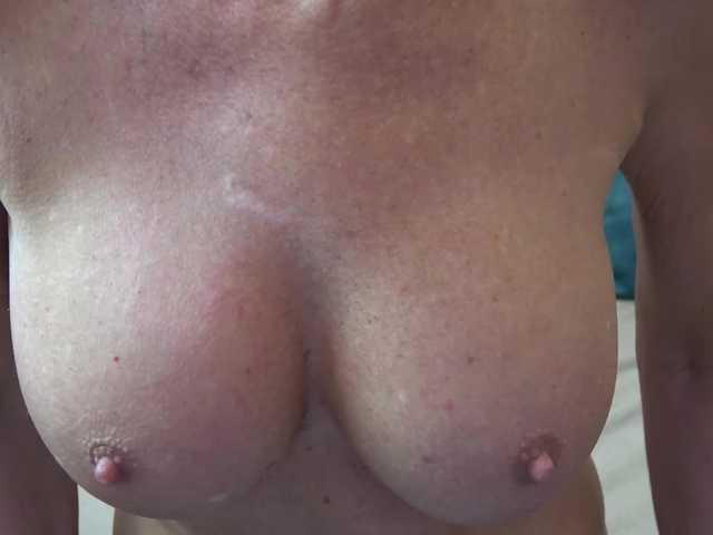 Fotky SonjaKovach #new #bigboobs #mature #milf #ladies suck my wood-dildo (home made) lets cum with me if you can HIT my GOAL 656