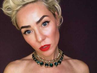 Erotický videochat Sonya-Fry