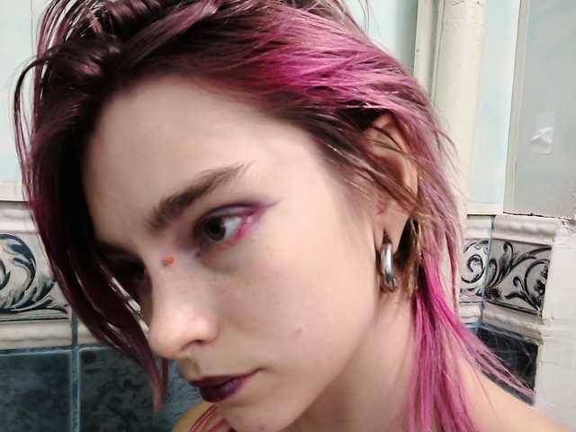 Fotografie profilu SophieHard