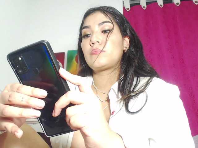 Vysílací screenshoty SophieMillerr