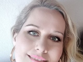Erotický videochat SquirtyMaya