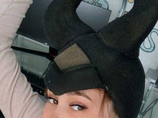 Erotický videochat summer-rain-girl