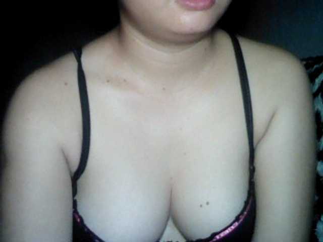 Fotky sweetsexylipz hey guys welcome to my room ♥I'm ready to have fun,