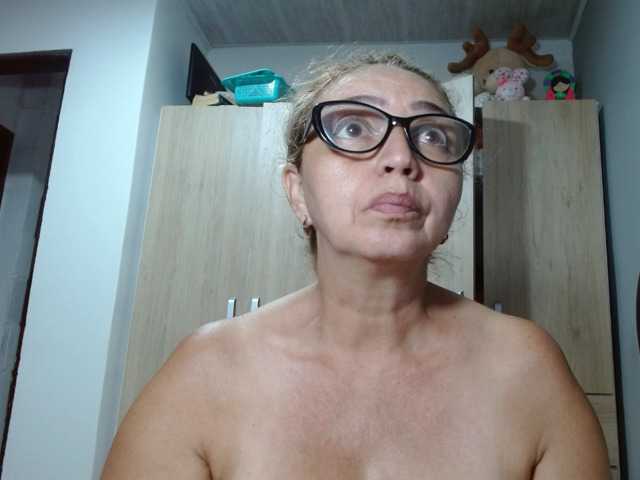 Fotky sweetthelmax goal: ❤️ dildo pussy ❤️ big ass mature ❤️let's relax today❤️call - goal: +