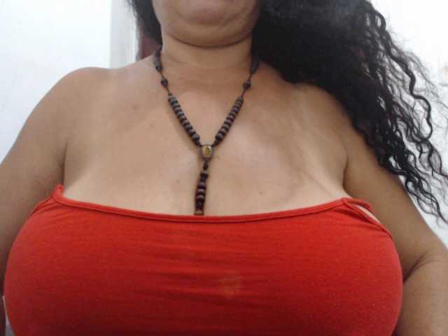 Fotky sweettpussyse 25 tks for tits .30 for pussy. 30 for asshole.100 tks for anal.40 tks for fucktits,120 for naked