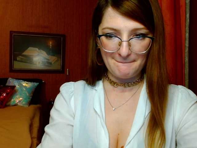 Fotky tastyAriel Sweet and yet dang naughty ;) #innocentface #sweet #petite #glasses #fetish #natural #domina #teaser #cfmn #joi #cei #cbt #sph