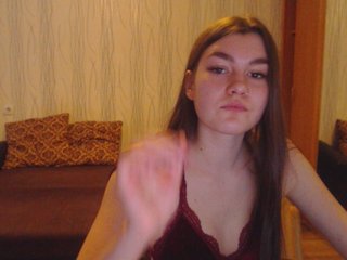 Fotky taTinyaLove Hello to all! glad to see you! let's have fun together! if you like me the tip is 3/33/333))) look at the camera 25) dance 80 :) private and groups! kisses