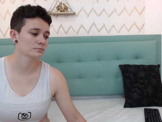 Fotky Taylor-Allana hi guys ... welcomen show naked for 122 tokens