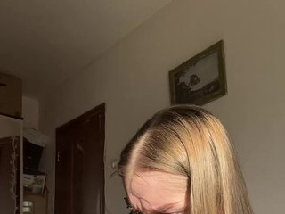 Erotický videochat AliciaTroupe