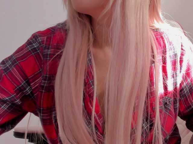 Fotky theajoy young blonde skinny girl want's to play #hornymood use patterns 111 121 222 444 #18 #squirt #anal #blonde