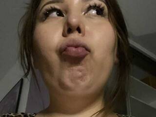 Erotický videochat Thebaddestfemale