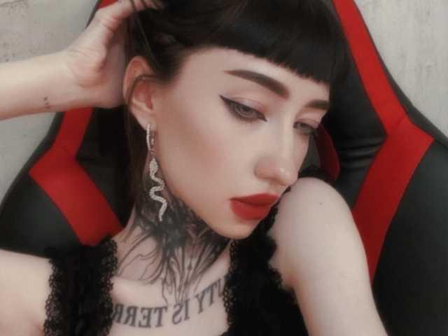 Fotografie profilu ThinWhiteDuchess