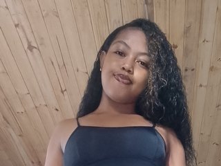 Erotický videochat Tinah2